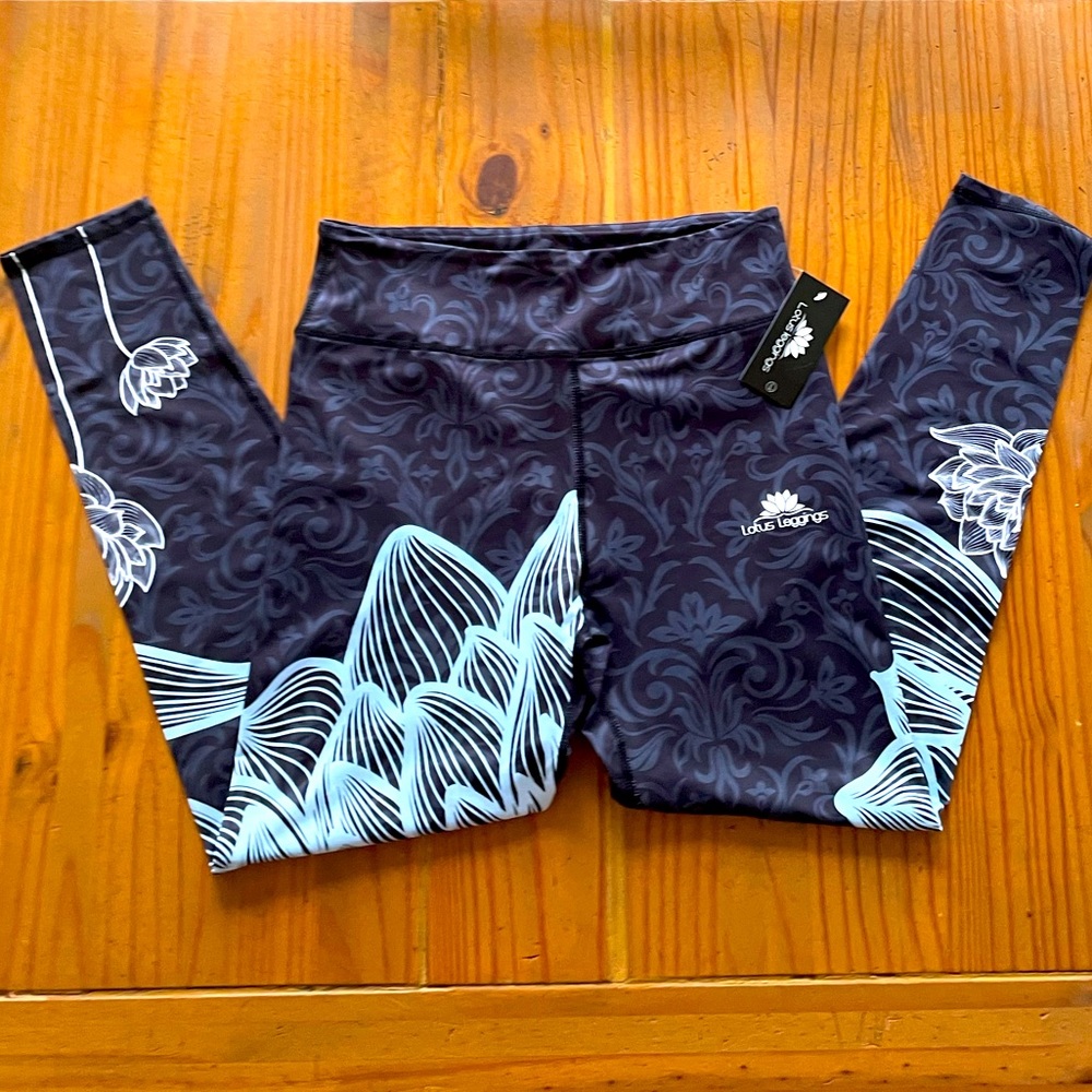 Lotus leggings
